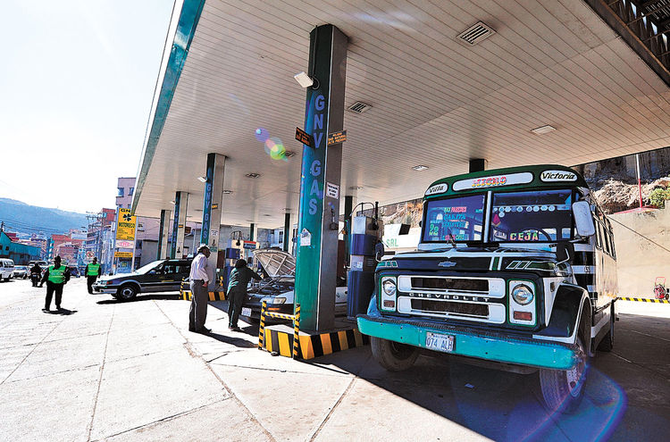 Estacion De Servicio Chiquicollo - imagen 1